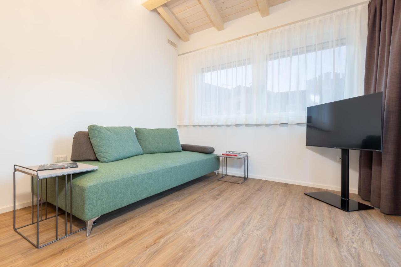 Minerva Guesthouse Trente Buitenkant foto